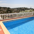 Knusse villa met tuin en zwembad